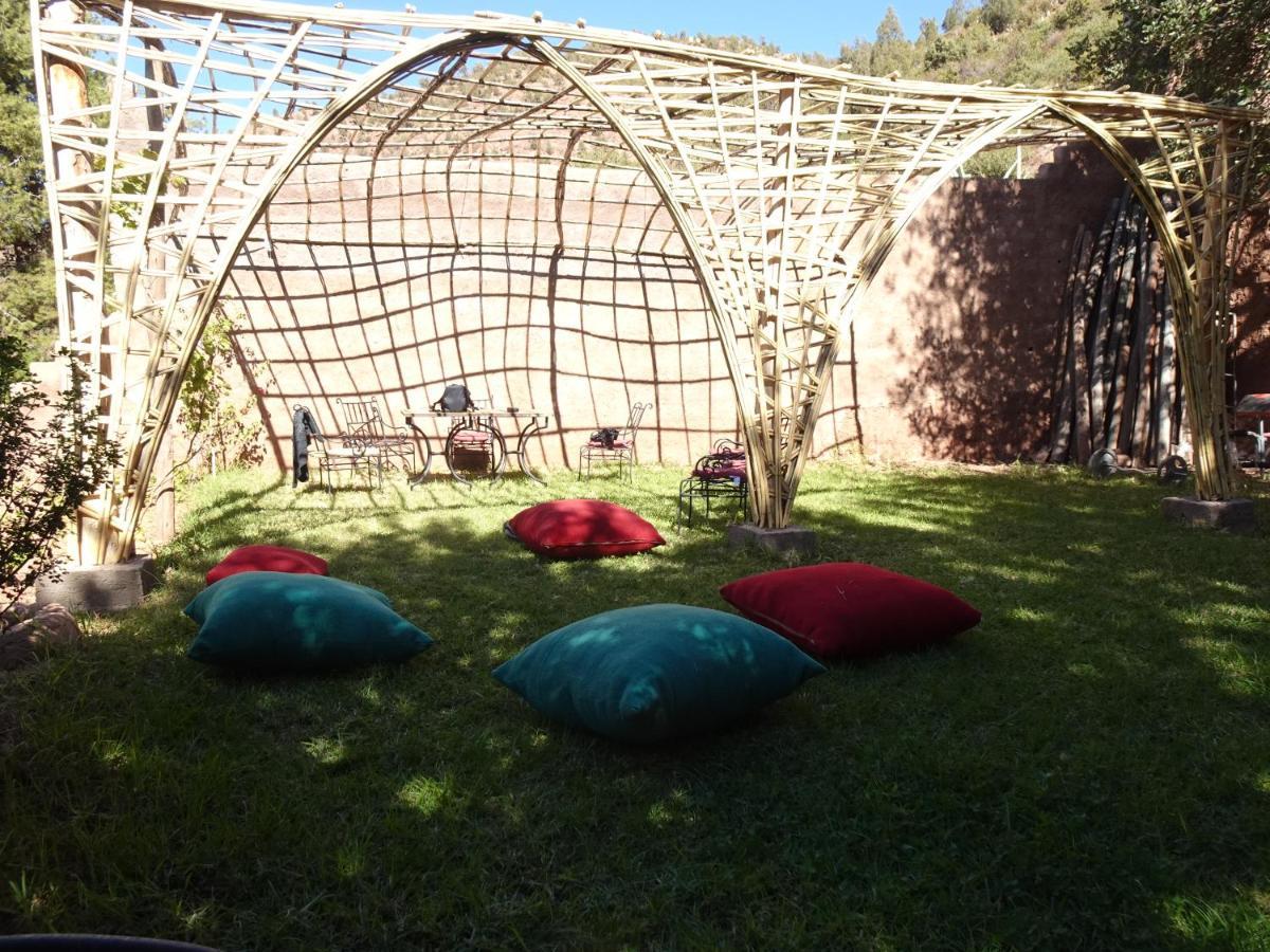 Ourika Timalizene Le Jardin Des Delices Hotel Tamezindert Exterior foto